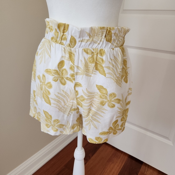 Mahina Dress Shorts - Picture 4 of 6